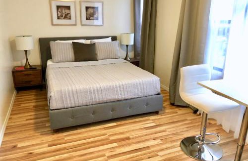 East Village Hotel | Hotel Royal