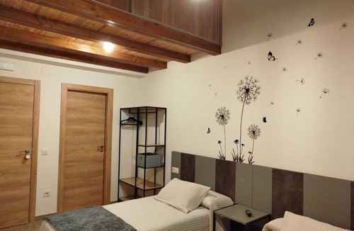 Folgoso de la Carballeda Hotel | Hotel Rural El Pingón