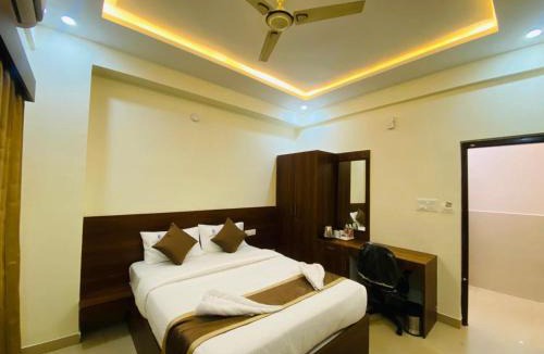 Sathya Sai Layout Hotel | Hotel SAFKO Grand - Hopefarm Metro Whitefield