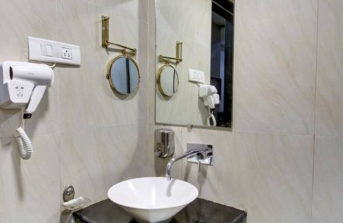 Shirdi Hotel | Hotel Sai Miracle