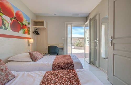 Le Thor Hotel | Hotel Saint Louis