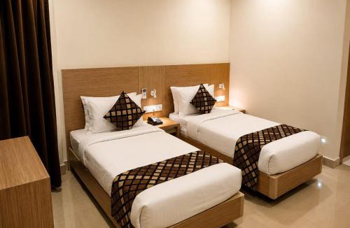 Onamthuruth Hotel | Hotel Sakthi