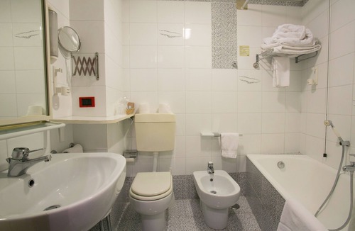 Bisceglie Hotel | Hotel Salsello