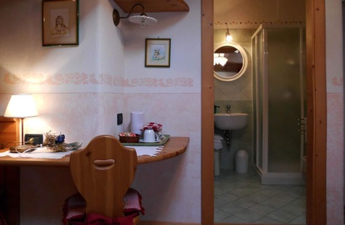 Cavalese Hotel | HOTEL SALVANEL BOSCHETTO ROLAND DI DAPRA’ MARIA MADDALENA