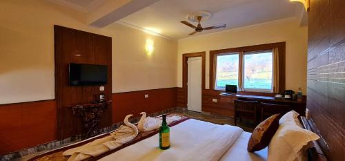 Fatehpur House | Hotel Samdupling Himalayan Brothers