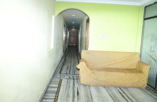 Bhadrak Hotel | Hotel Sampark