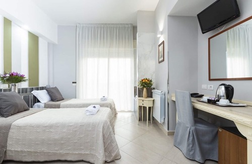 Fuorigrotta Hotel | Hotel San Paolo