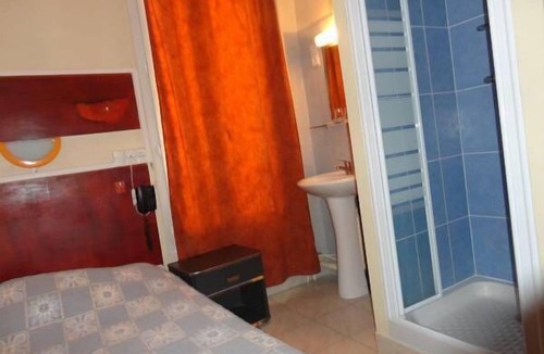 Epinettes Hotel | Hotel Santana