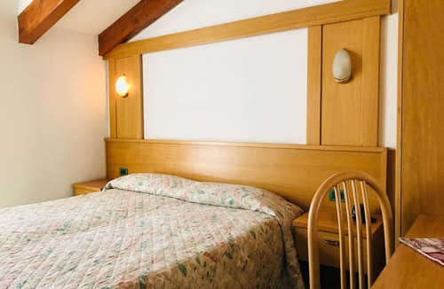 Fucine Hotel | Hotel Santoni