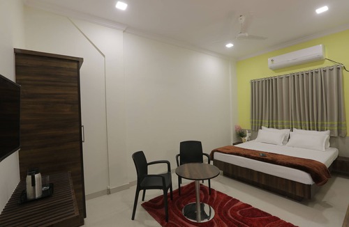 Central Pune Hotel | Hotel Sardar
