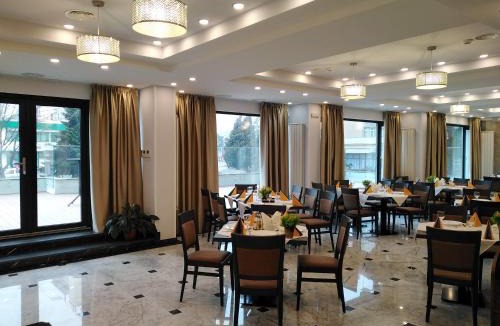 Deva Hotel | Hotel Sarmis