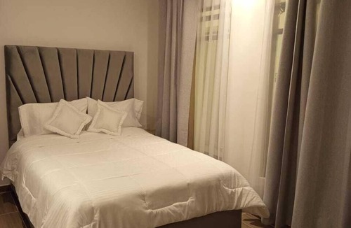 Usaquen Hotel | Hotel Saron