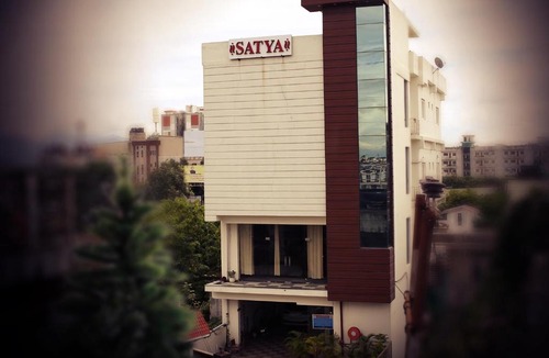 Dehradun Hotel | HOTEL SATYA