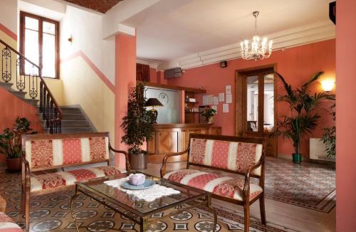 Margine Coperta-Traversagna Hotel | Hotel Savoia e Campana