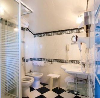 Old Town Hotel | Hotel Savoy