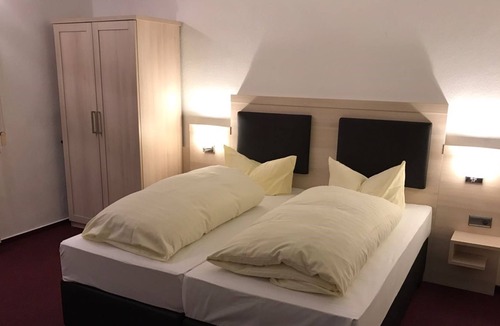 Baunatal Hotel | Hotel Scirocco