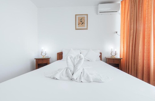 Jupiter Hotel | Hotel Scoica