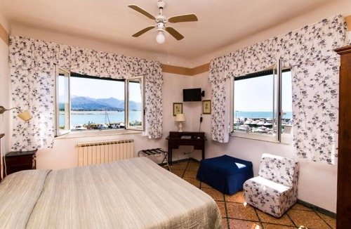 Bocca di Magra Hotel | Hotel Sette Archi