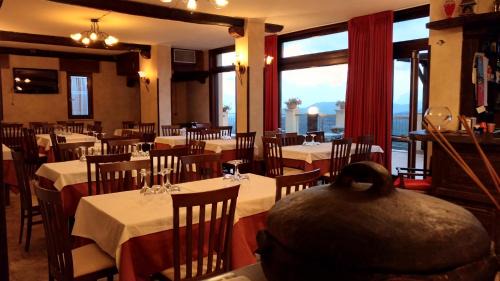 Castelluccio Superiore Hotel | Hotel Sette E Mezzo