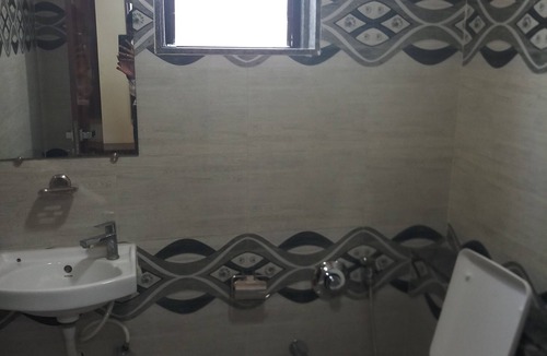 Navsari Hotel | Hotel Shahi Darbar