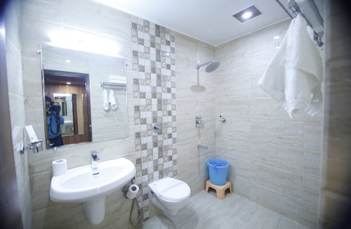 Mathura Hotel | Hotel Sheetal Regency
