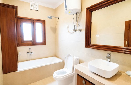 Amritsar Hotel | Hotel Shivaa