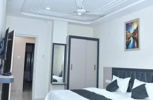 Sikar Hotel | HOTEL SHIVANSH