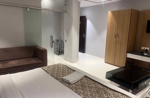Raipur Hotel | HOTEL SHIVGANGA COMFORT ZONE