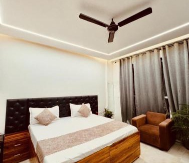 Gurugram House | Hotel Shree