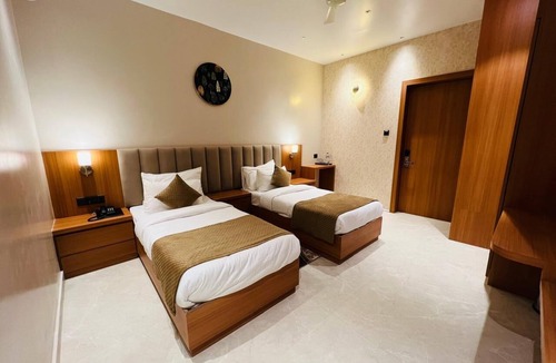 Chitrakoot Hotel | HOTEL SHREE JEE