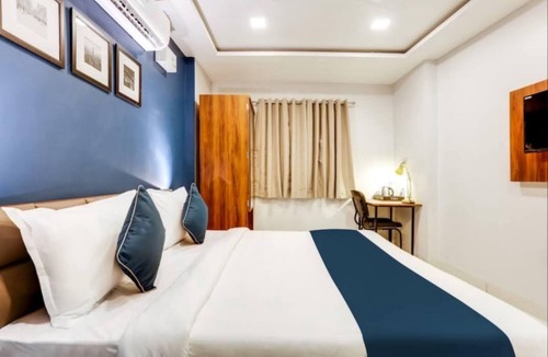 Indore Hotel | Hotel Silver Key
