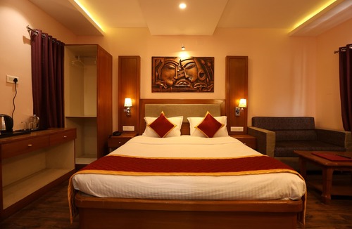 Ooty Hotel | Hotel Silver Oak