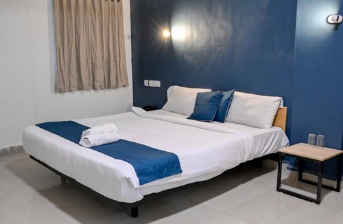 Yerawada Hotel | HOtel Silver Oak