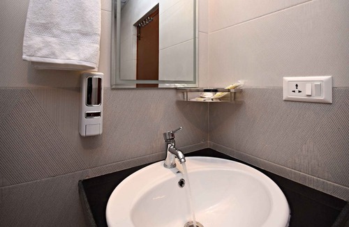 Thamel Hotel | Hotel Simal