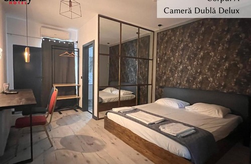 Corabia Hotel | Hotel Sinner's Shelby