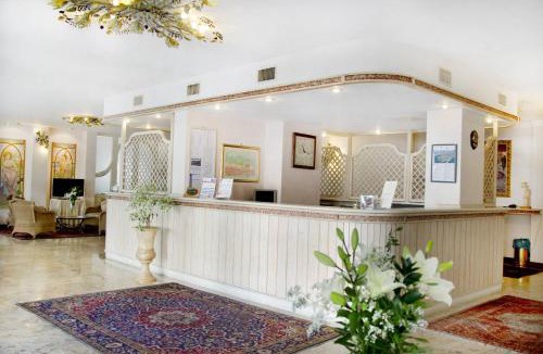 Sottomarina Hotel | Hotel Sole