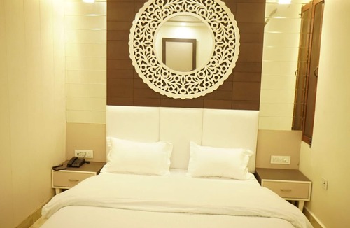 Jagadhri Hotel | HOTEL SOLUXE