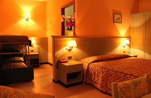Bagni di Tabiano Hotel | hotel Sporting Piscina & Ristorante