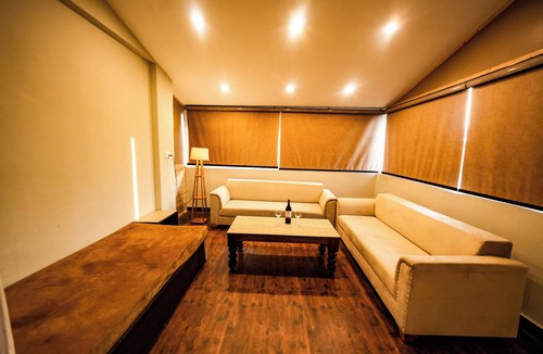 Sidhpur Hotel | Hotel Square One By D'Polo Dharamshala ID 92552899