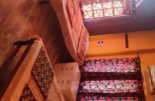Samse Cabin | Hotel Sri Devi Comforts