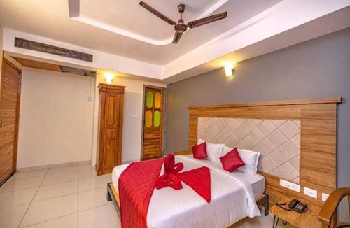 Tada Hotel | Hotel SRM Granderus