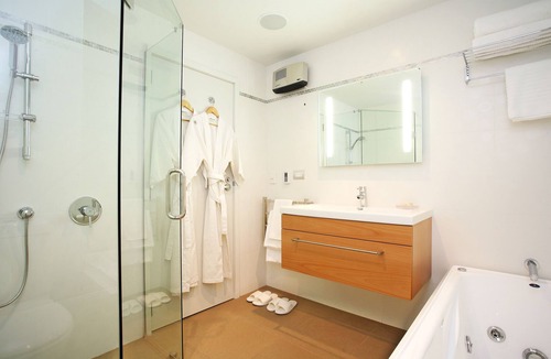 St. Clair Hotel | Hotel St Clair