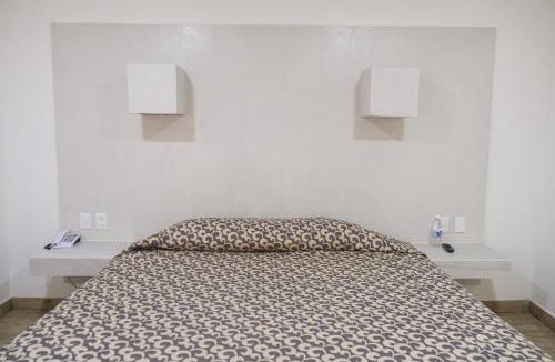Celaya Hotel | Hotel St. George