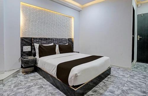 Surat House | HOTEL STAR GALAXY