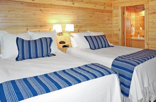 Wimberley Hotel | Hotel Style Suite with Two Queen Beds - Minutes from Downtown!