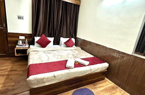 Pelling Hotel | Hotel Sudarshan