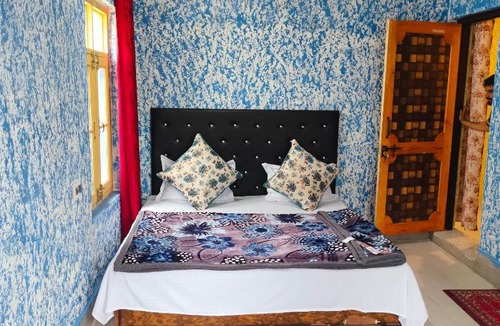 Srinagar House | Hotel sunlight Srinagar
