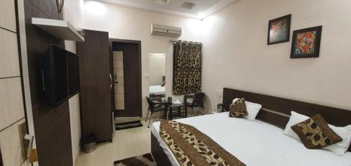 Bathinda Hotel | Hotel Sunshine