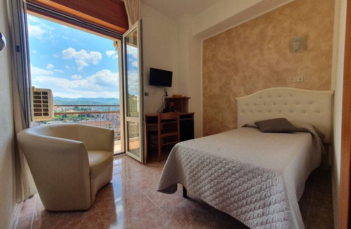 Acri Hotel | Hotel Supersonik