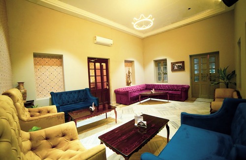Varanasi Hotel | Hotel Surya